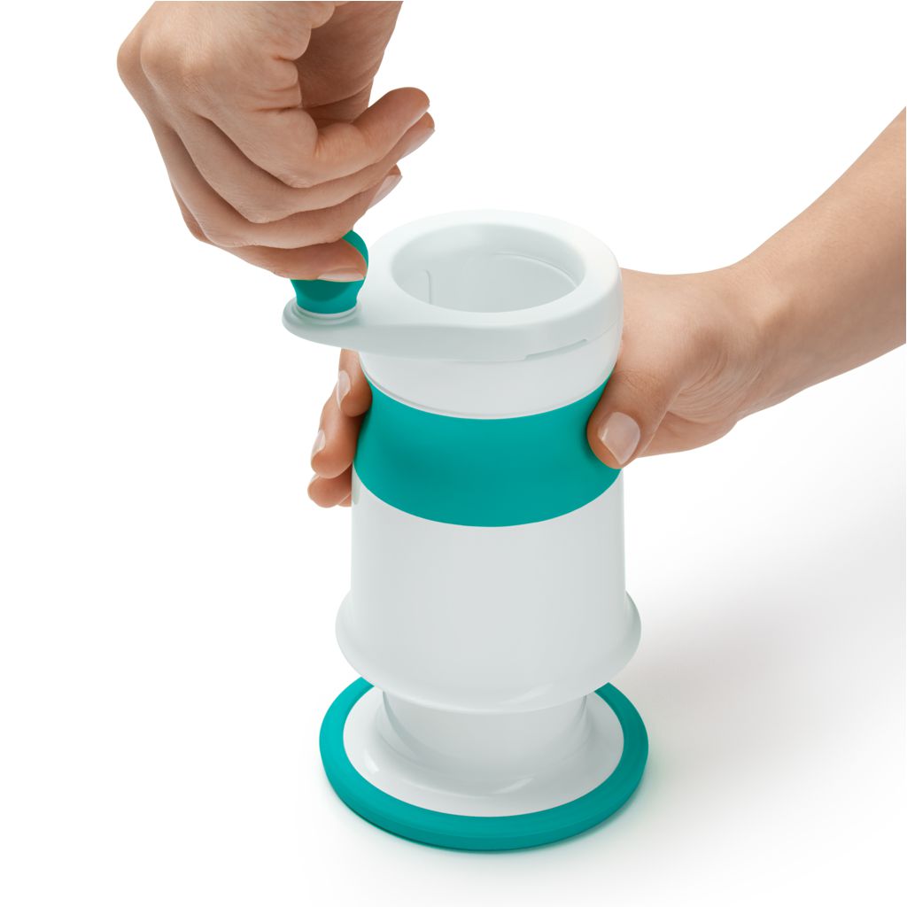 OXO-Tot-labeled-Baby-Food-Mill-With-Silicone-Feeding-Spoon-Set-Teal-Image09c