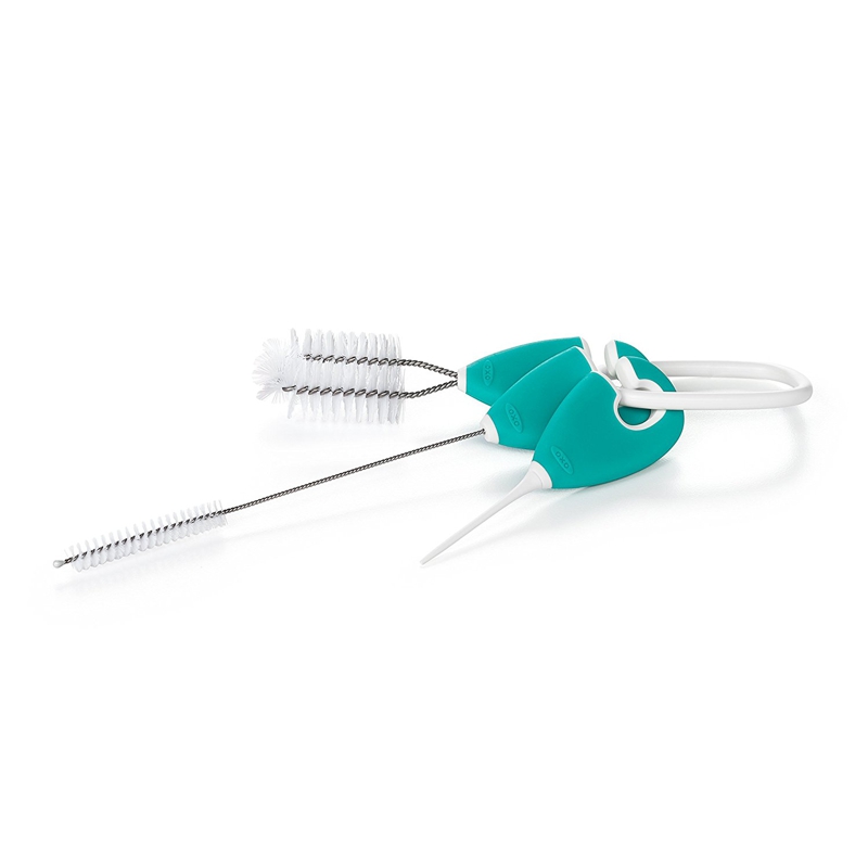 https://tickledbabies.com/wp-content/uploads/2018/08/Oxo-Tot-Straw-And-Sippy-Cup-Top-Cleaning-Set-Teal-02.jpg