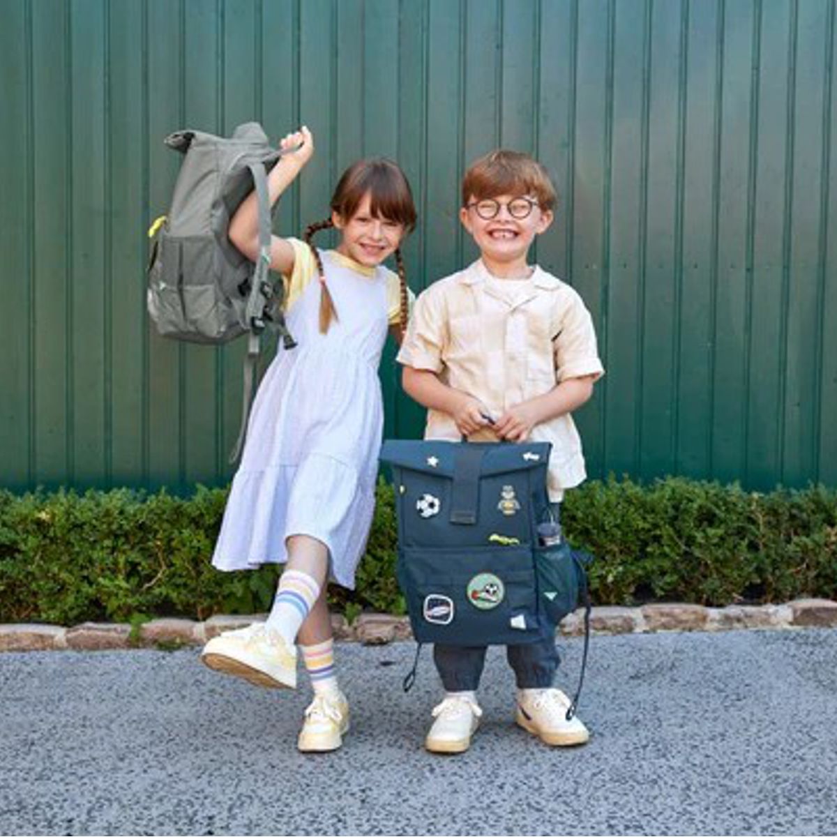 lassig-medium-rolltop-navy-image08