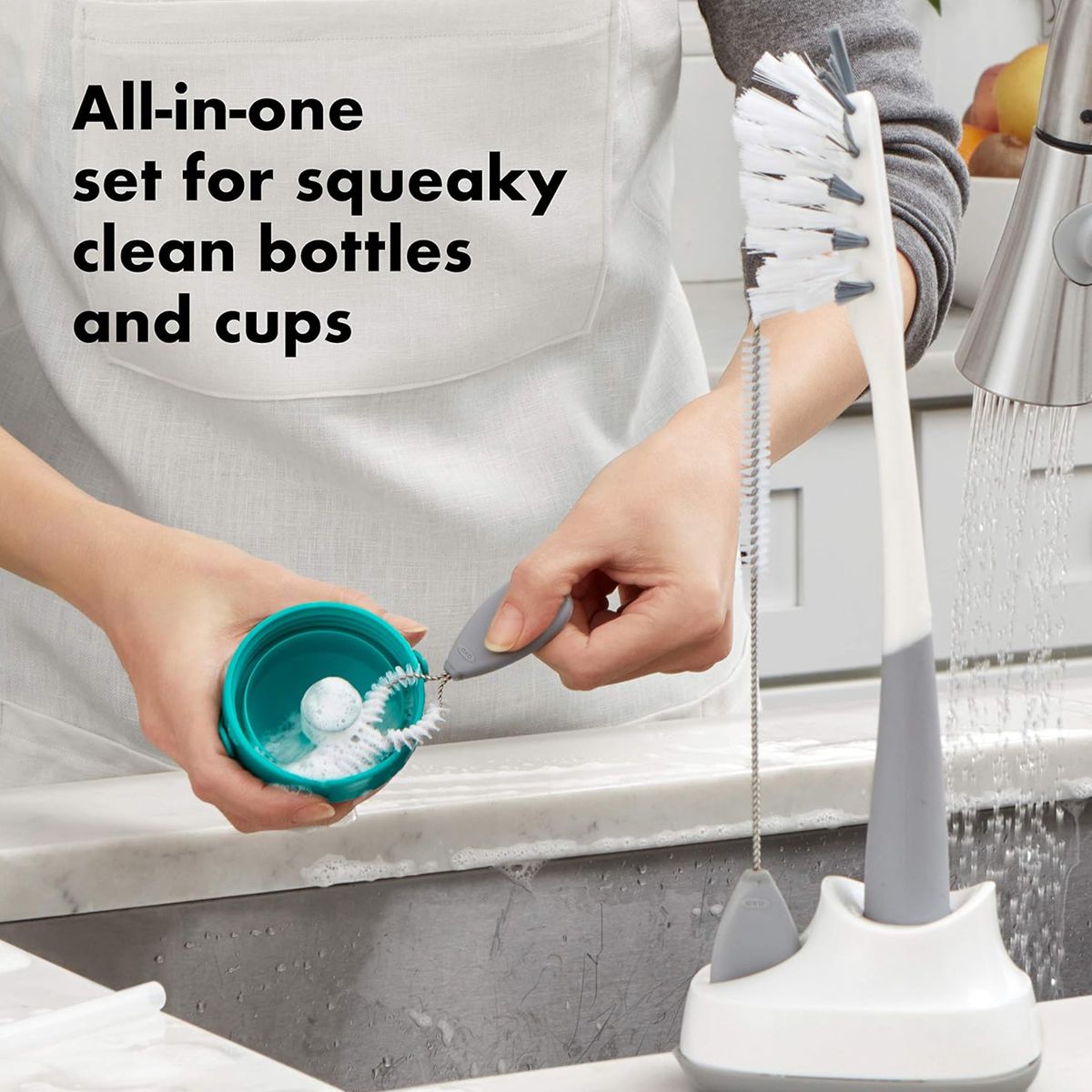 oxo-tot-water-bottle-and-straw-cleaning-set-imag08