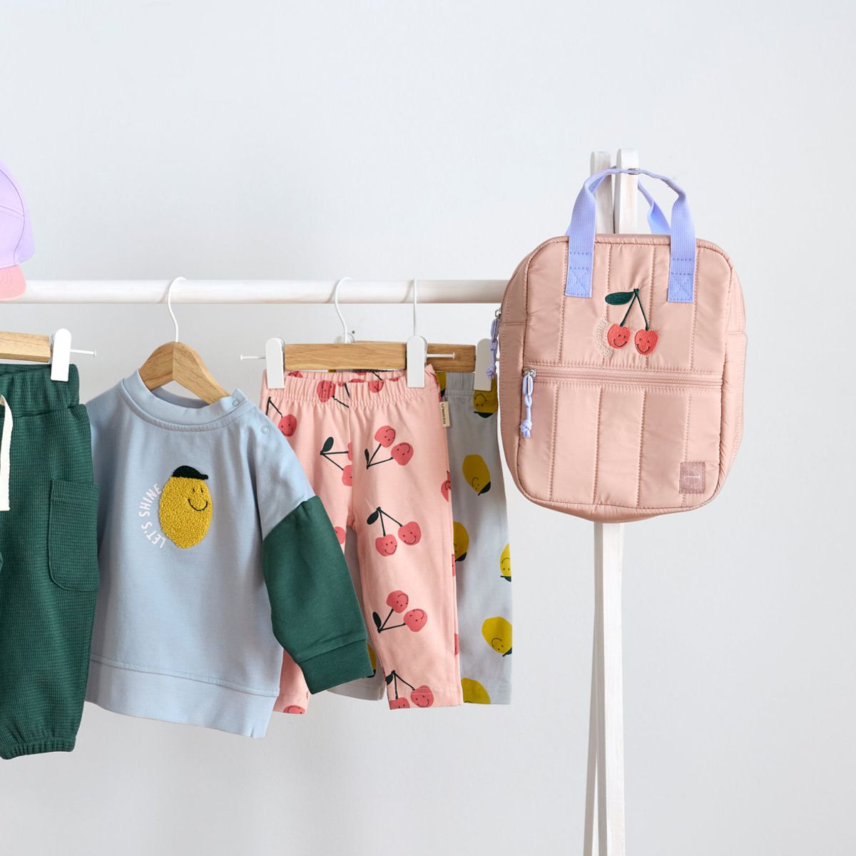 lassig-mini-square-bakpack-little-gang-cherry-peach-image11